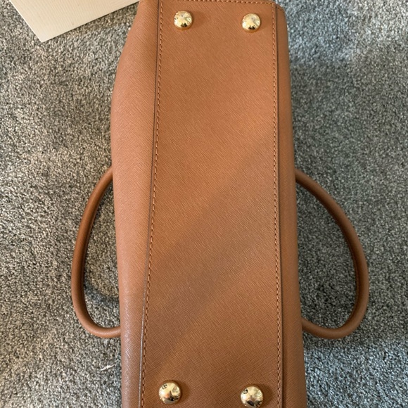 Michael Kors Bag - Picture 8 of 8